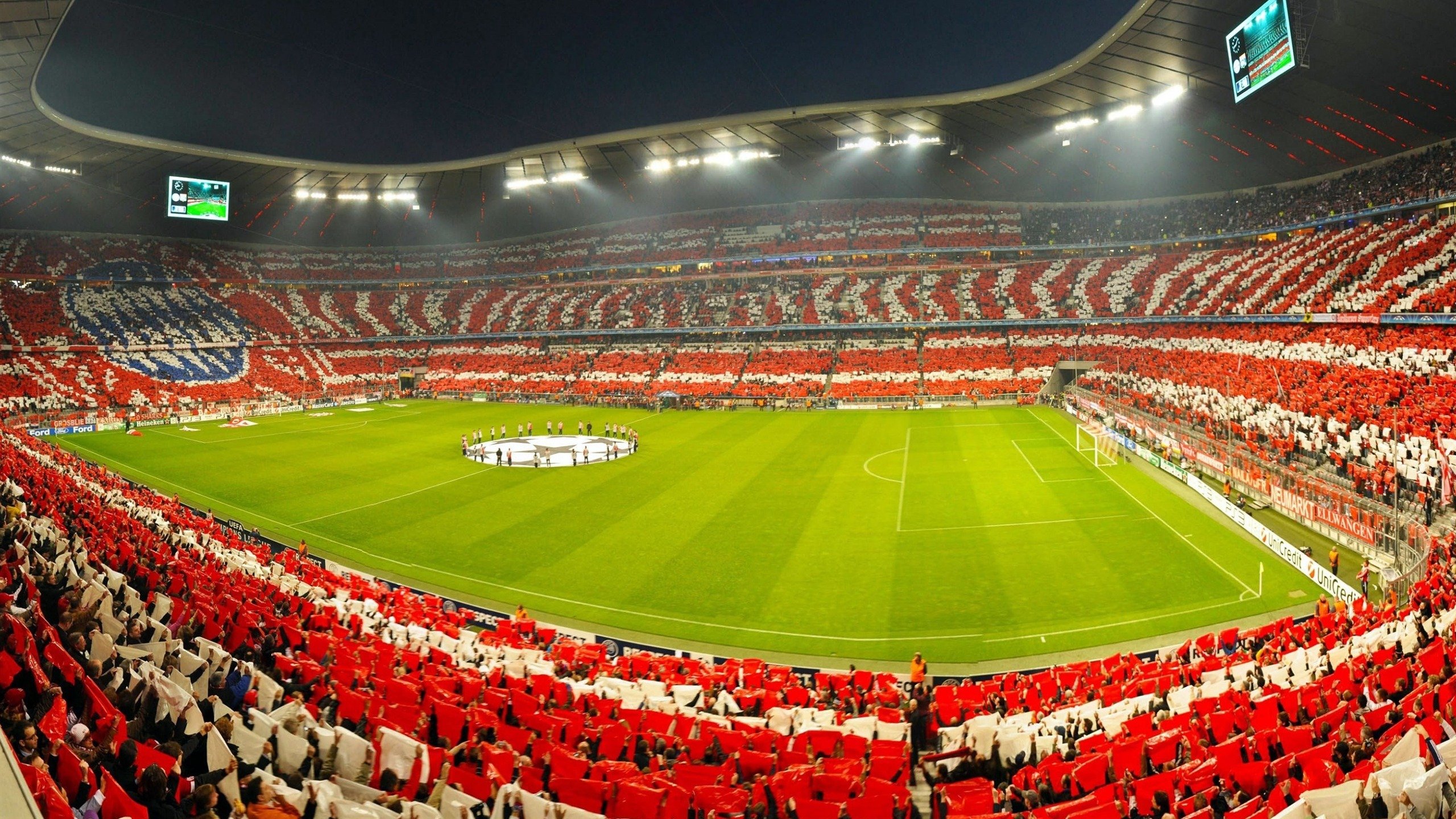 冰球联赛激战正酣,豪门对决引爆赛季高潮