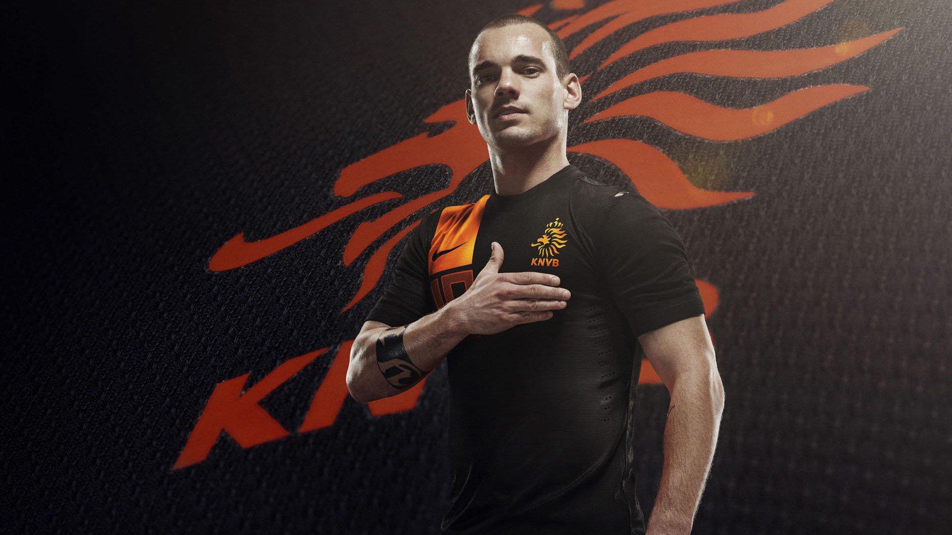 曼联所有权博弈进入新阶段,2027年触发条款或成俱乐部未来关键转折点